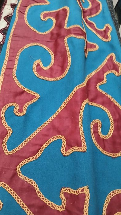 1950 yilda tikilgan Qozoq,Qirgʻiz  Shirdak