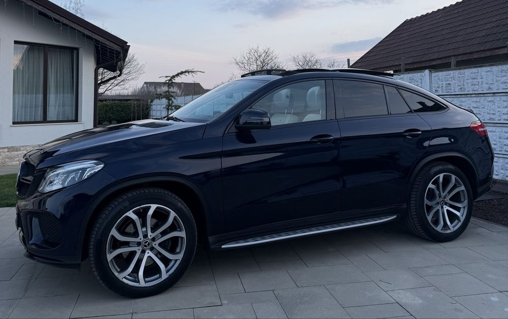 Mercedes Gle Coupe 350d Amg Designo Alcantara Pano Masaj Carbon Full