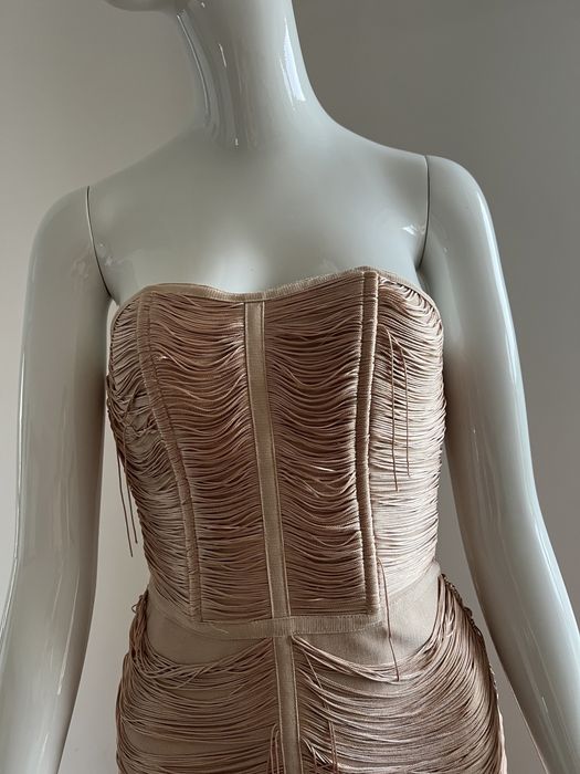 Rochie asos bandage cu franjuri roz de ocazie