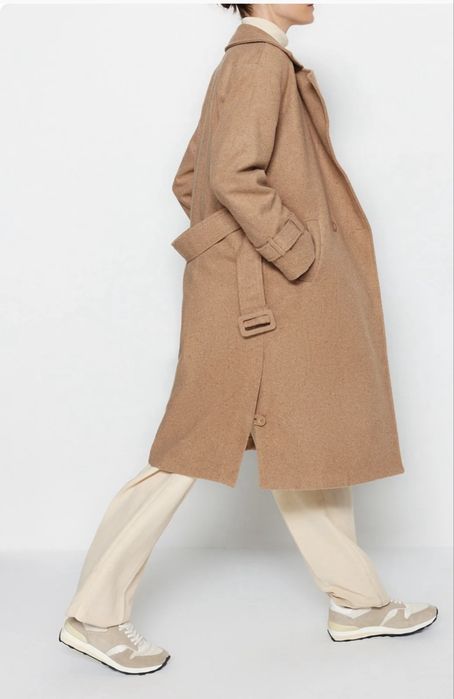 Дълго вълнено палто с щампи от норка с широка кройка и колан Trendyol