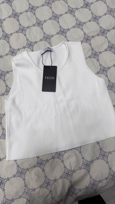 Продам тройку белую