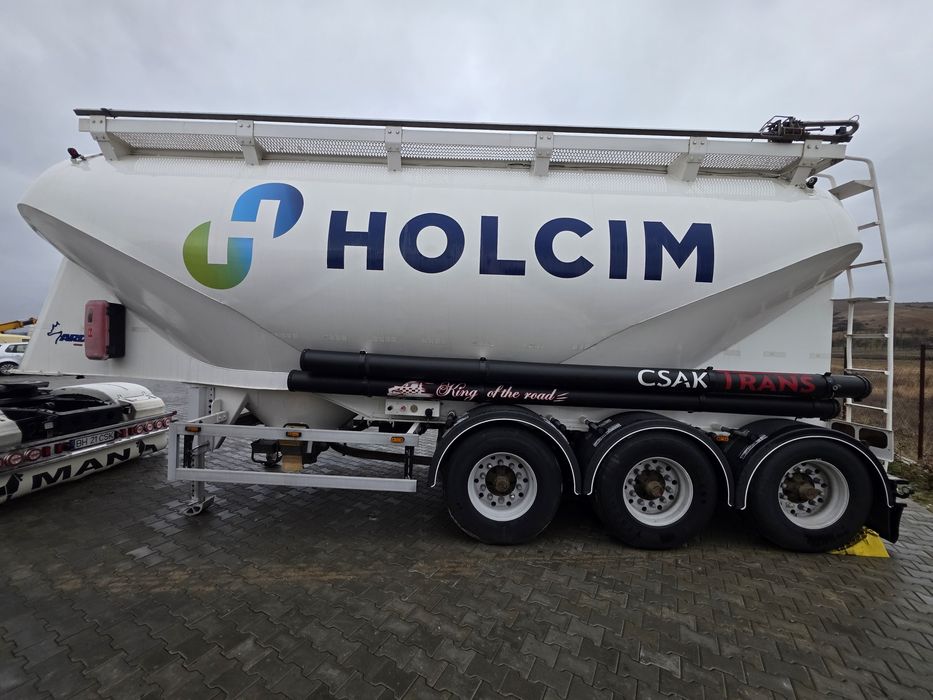 Vând cimentruck ARDOR
ISCIR valabil, recent reînnoit.
Re