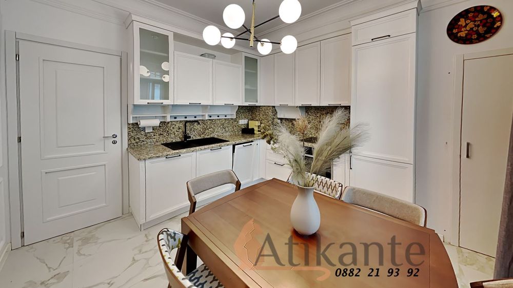 Дава се под наем Двустаен апартамент в София, Център - 80 кв.м за 1173 € - Снимка #3