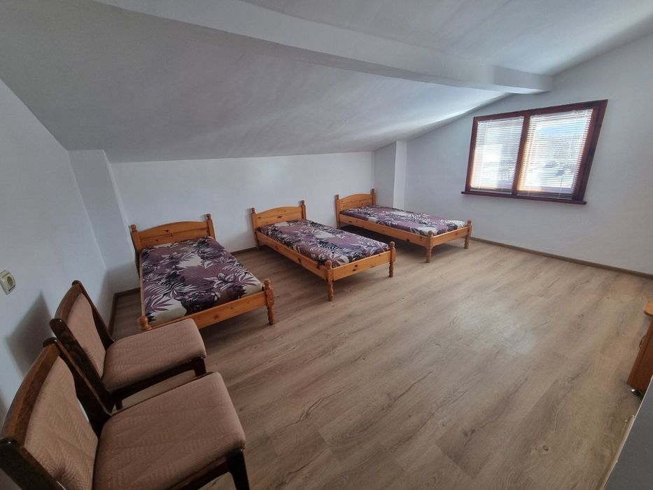 Дава се под наем Къща в Разлог - 77 кв.м за 1195.95 € - Снимка #7