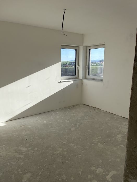 Casă nouă 145 mp utili cu Garaj + 600 mp teren | Cartier Primăverii |