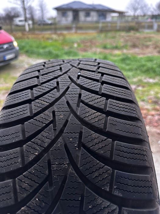 Cauciucuri 205/60R16