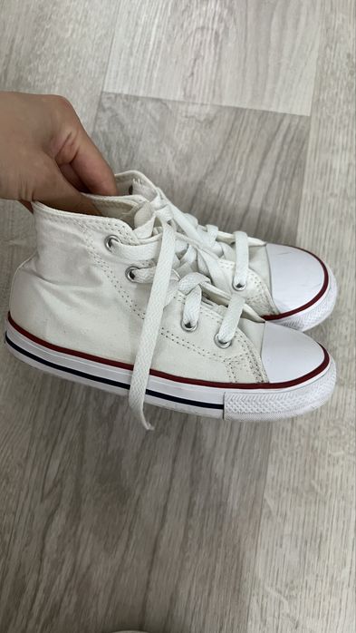 Белые кеды детские , converse оригинал