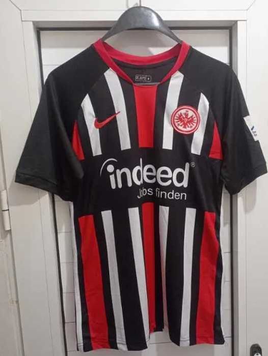 Оригинална фланелка на Айнтрахт Франкфурт