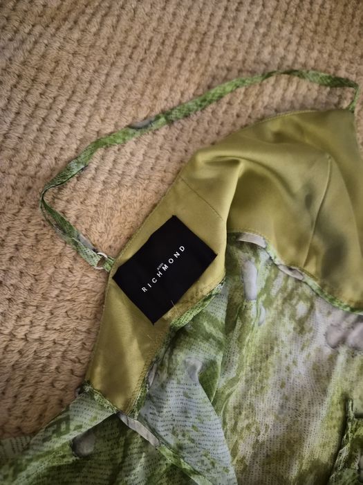 Топ John Richmond