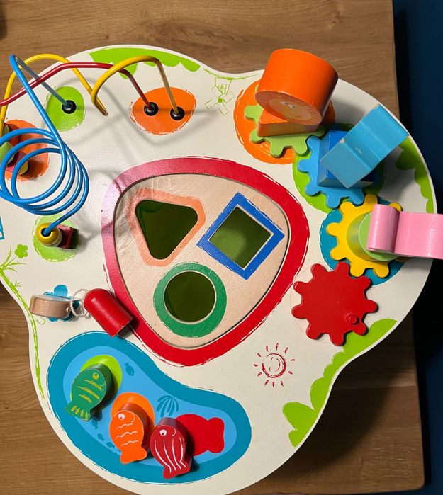 Детска интерактивна маса