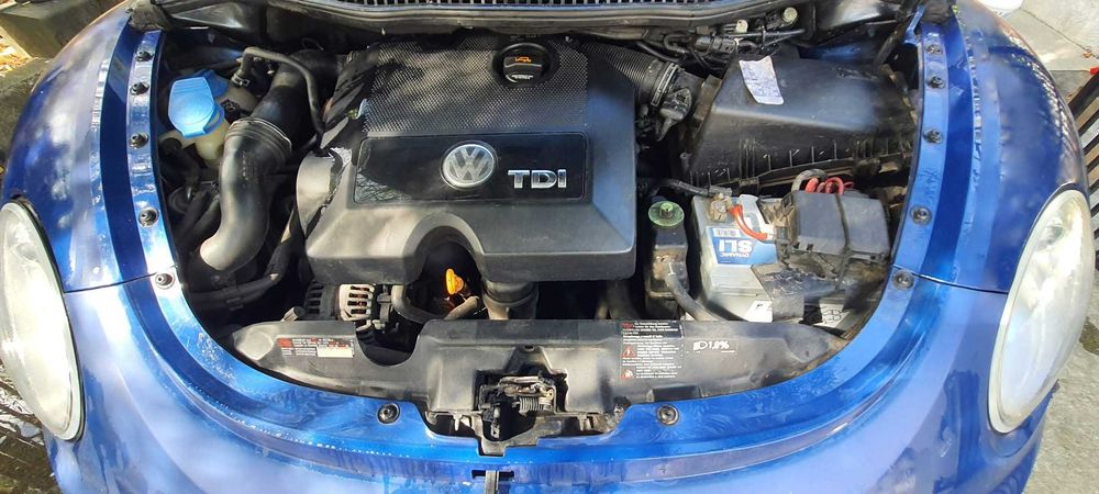 VOLKSWAGEN New Beetle 2006 — imagine 3