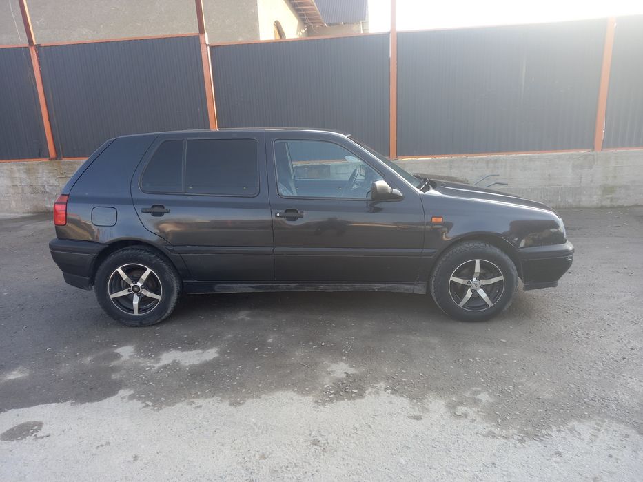 Фолгсваген Гольф 3