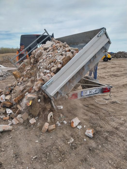Moloz tractari auto transport marfa