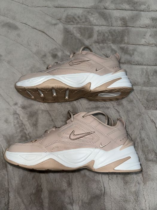 Nike дамски маратонки тип „dad shoes“, розови, №38,5