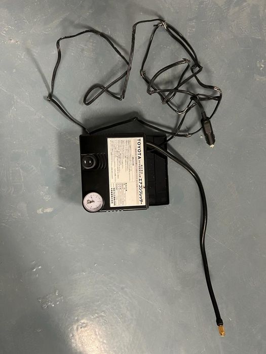 Насос компрессор от автомобиля