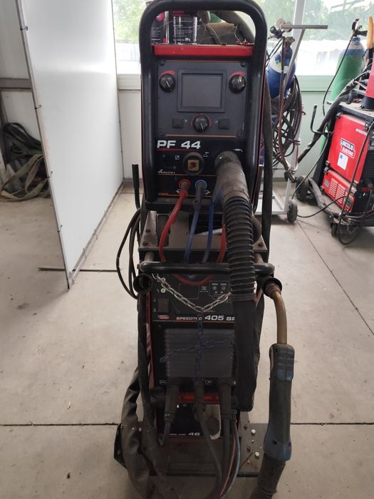 Професионално телоподаващо Lincoln Electric Speedtec 405SP с водно охлаждане – пълен комплект
