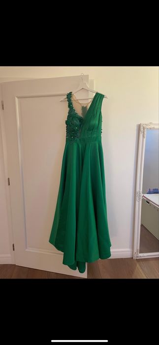 Set rochii mama- fiică in stare perfectă.