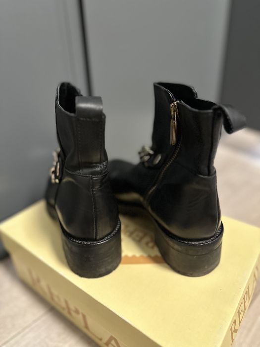 Дамски боти