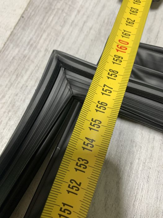 Garnitura vitrina 161 x 58 frigider bauturi burduf dulap masa rece