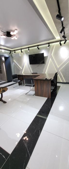 Аренда офис Госпитальный рынок 95м2