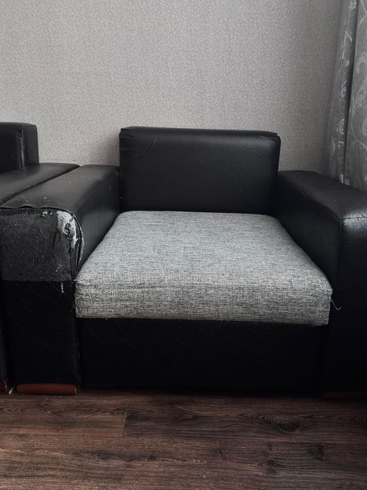 Продам угловой диван.