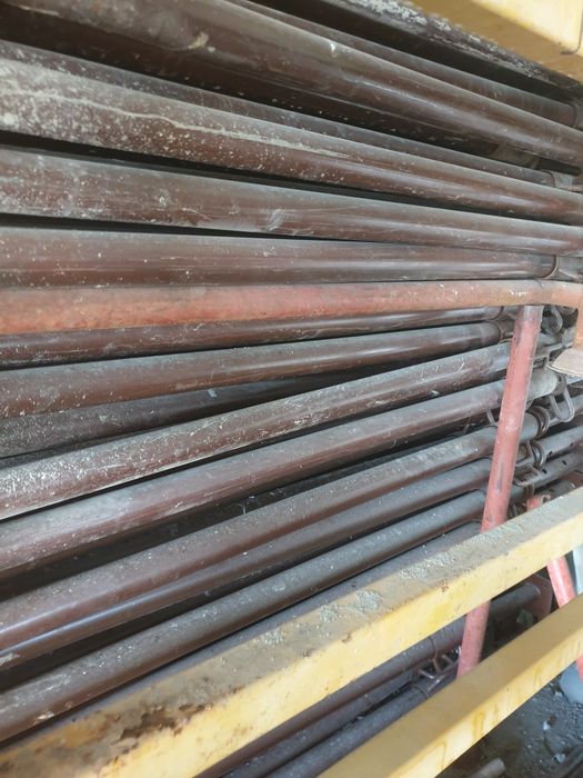 Inchiriez popici metalici reglabili!