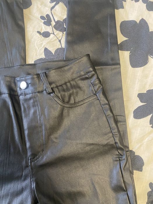 Кожен  дамски паналон размер S