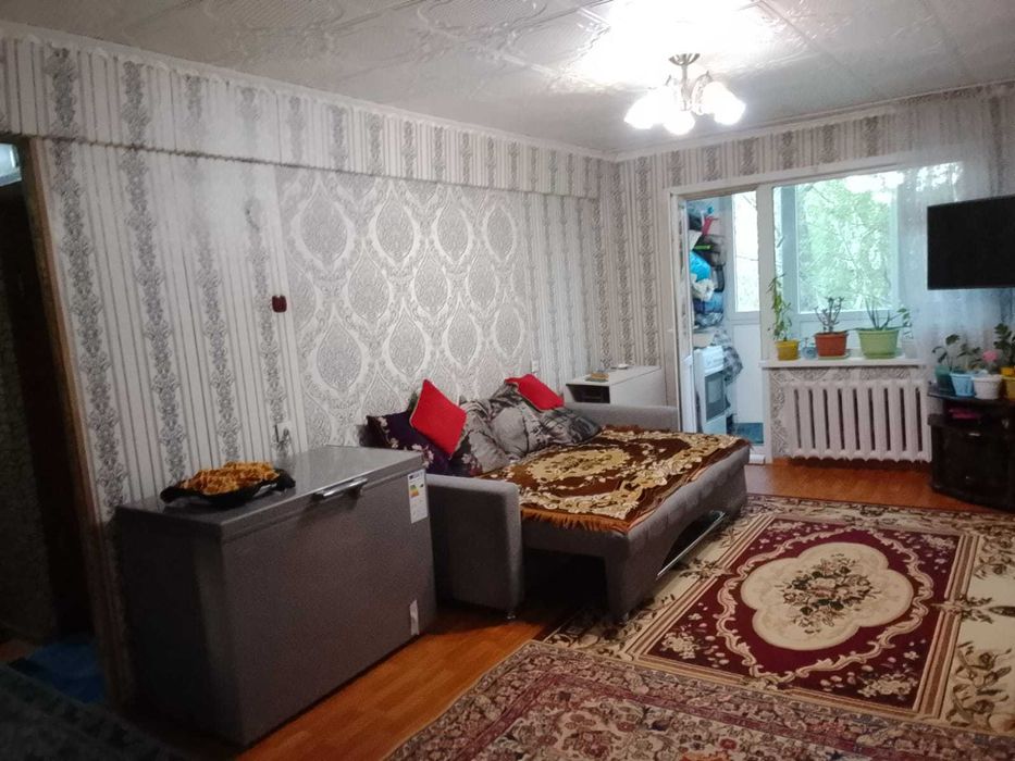 Продам 2к Новаторов 8