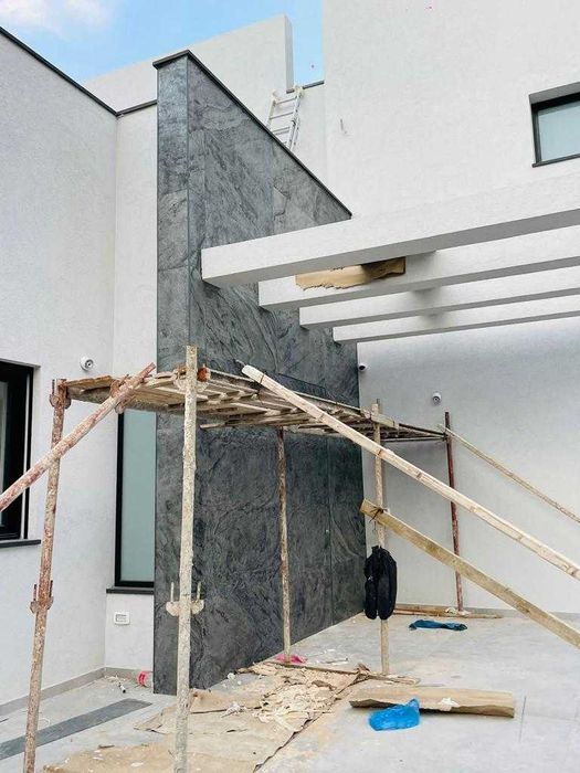 Натуральный каменный шпон на фасады и интерьер Оникс onix onyks