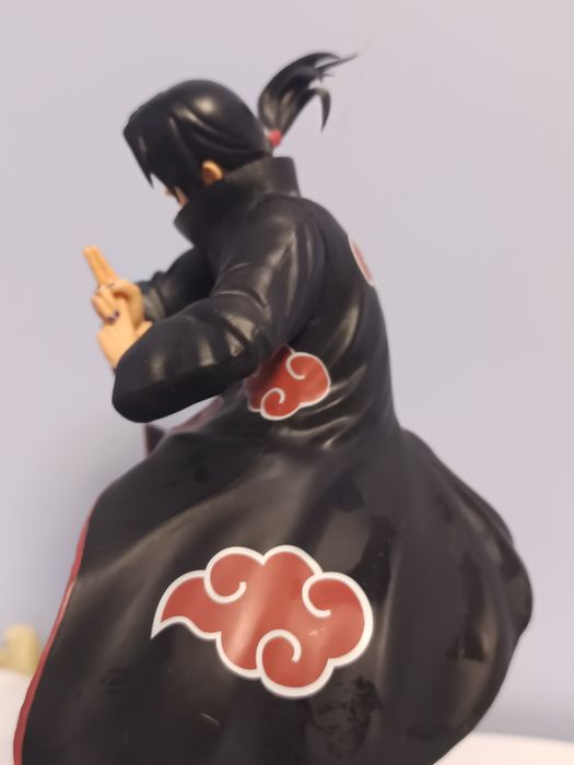 Голяма фигурка на itachi