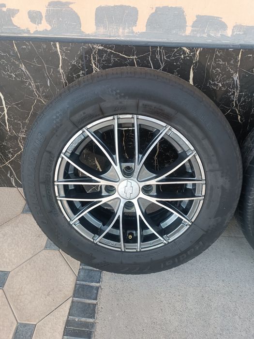 Vossen Diska Balon Sotiladi 185 65 R14 Holati Yaxshi