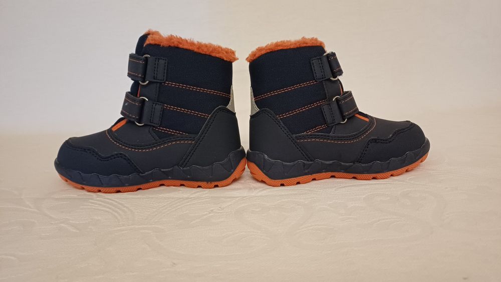Ghete de iarna pentru copii, masura 22, stare perfecta