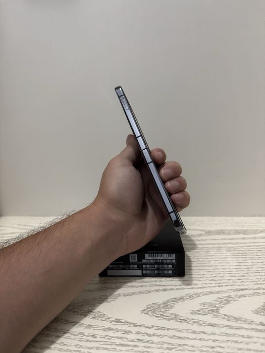 Samsung Z Flip5 Идеал 8/256 гб