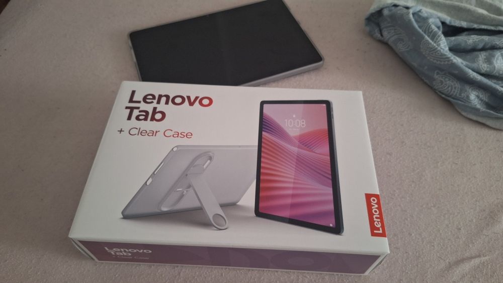 Tabletă Lenovo Tab, 64GB, Husă Originală Inclusă