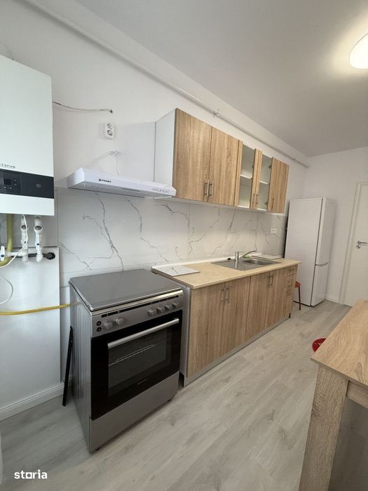 Apartament bloc nou, centrala pe gaz, balcon, terasa