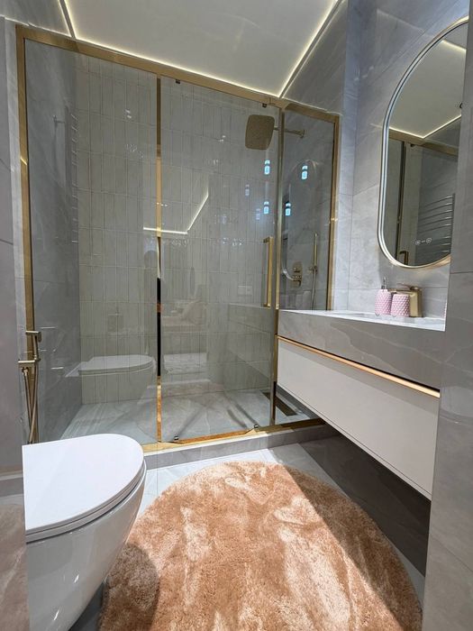 Продается 5ти ком квартира в новостройке, ор-р: ул. А.Каххара, 200м²