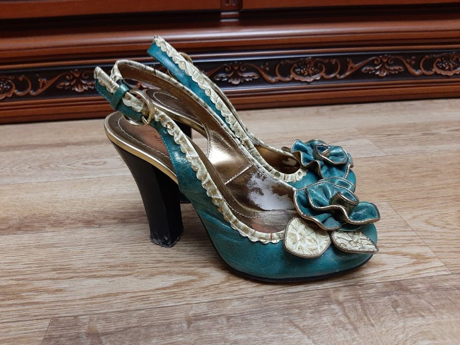 Босоножки    женские