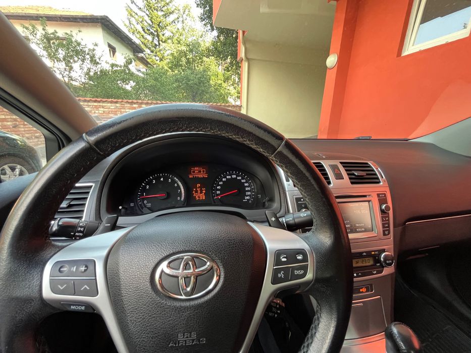 Toyota Avensis III Седан (T27) 1.8 VVT-i