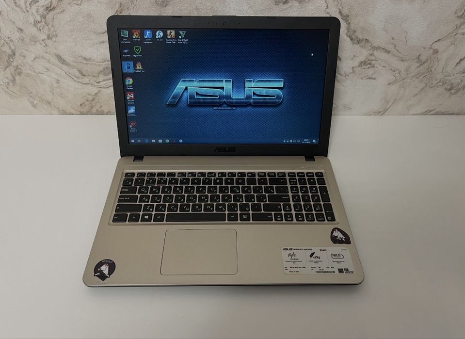 Отличный современный ноутбук