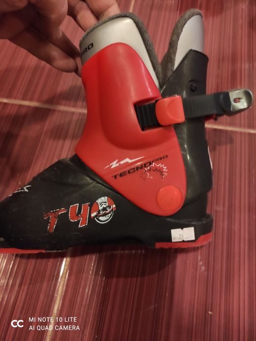 De vînzare schiuri pt copii