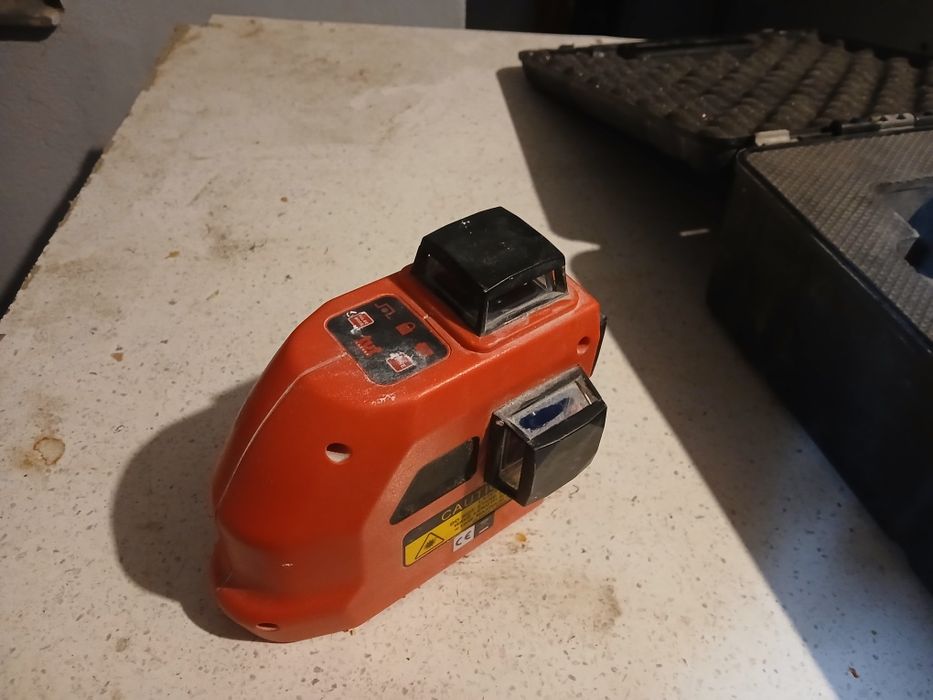 Laser  cu lini TUF