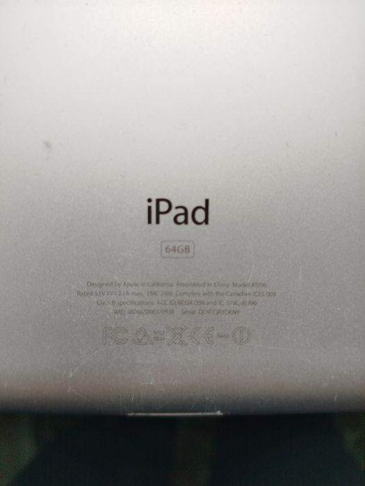 Продам Айпад 3 в хорошем состоянии