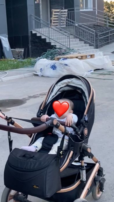 Продаю детскую коляску Teknum