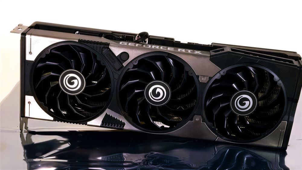 Видеокарта GALAX RTX 3070 Ti в идеальном состоянии