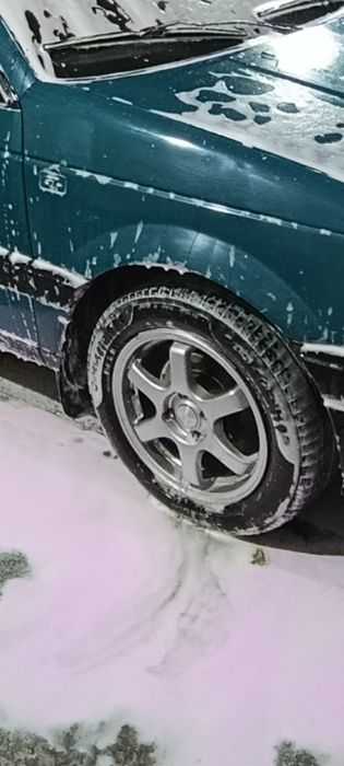 Продам диски R15 стояли на пассат б3