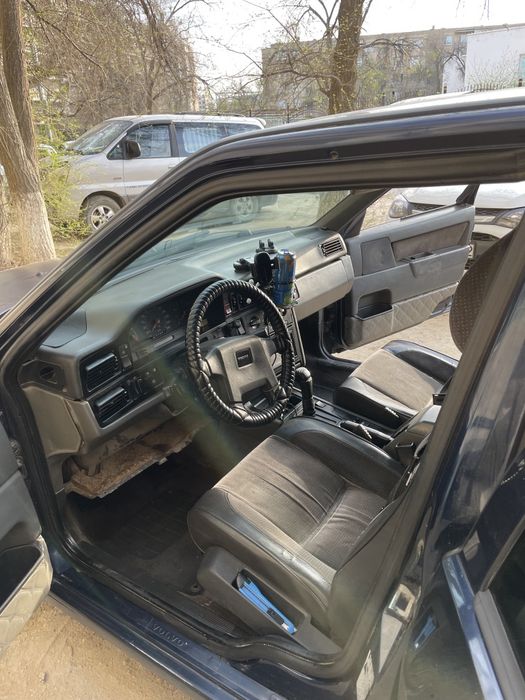Автомобиль volvo