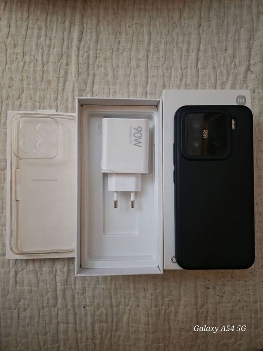 Xiaomi 15 глобал  16 / 512