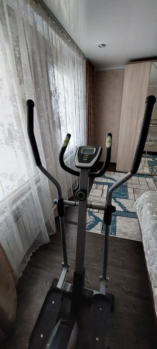 Эллиптический тренажер