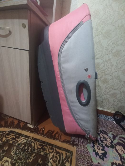 Продам коляску 2 в 1.