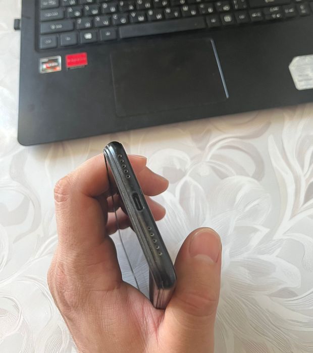 Продам Телефон Redmi Note 7